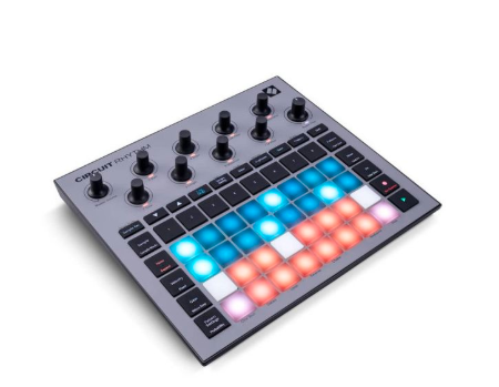 NOVATION CIRCUIT RHYTHM SAMPLER DE RITMOS INDEPENDIENTE